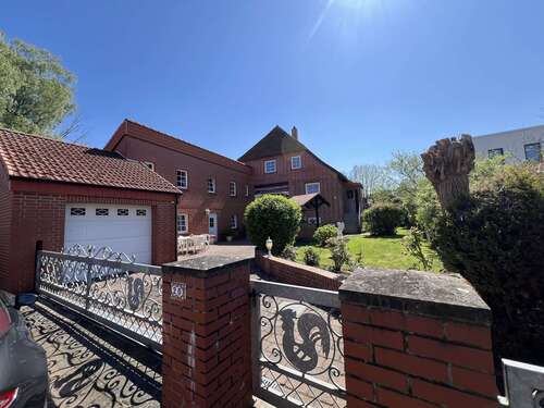 Foto - Haus zum Kaufen in Hemmingen 844.000,00 € 262 m²