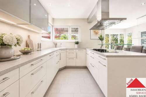 Foto - Haus zum Kaufen in Holzgerlingen 1.249.000,00 € 290 m²