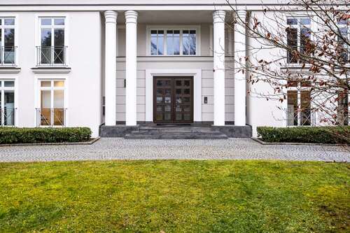 Foto - Büro in Grünwald 6.625,00 € 246 m²