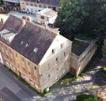 Haus zum Kaufen in Löbau 19.999,00 € 330 m²