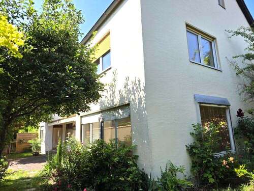 Foto - Haus zum Kaufen in Augsburg 1.595.000,00 € 247.61 m²