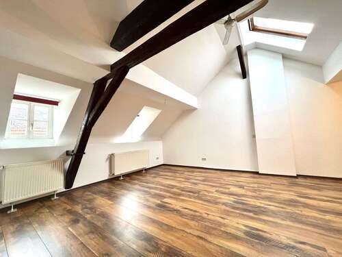 Foto - Wohnung zum Mieten in Hochheim am Main 1.300,00 € 120 m²