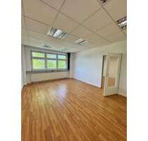 Büro in Berlin 616,00 € 44 m² - 616,00&nbsp;EUR Kaltmiete, ca.&nbsp; 44,00&nbsp;m&sup2; in Berlin (PLZ: 13088)