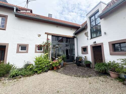 Foto - Haus zum Kaufen in Üxheim Niederehe (Vulkaneifel) 499.500,00 € 313.65 m²