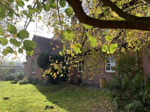 Foto - Haus zum Kaufen in Alt Karin 280.000,00 € 470 m²