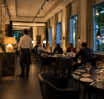 Gastronomie in Düsseldorf 3.900,00 € 270 m²