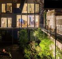 Haus zum Kaufen in Bonn 2.150.000,00 € 450 m²