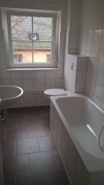 Foto - Wohnung zum Mieten in Bitterfeld 295,21 € 34.73 m²