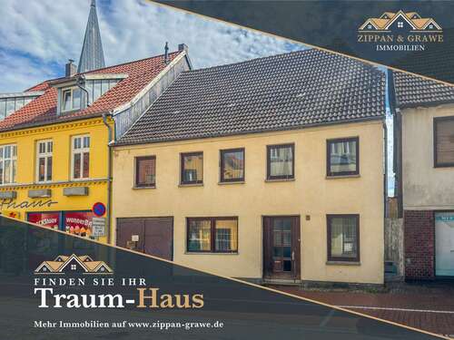 Foto - Haus zum Kaufen in Bad Sülze 39.000,00 € 200 m²