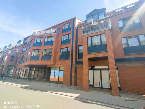 Foto - Wohnung zum Mieten in Bitterfeld 440,00 € 65.93 m²