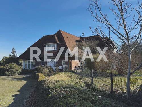 Foto - Haus zum Mieten in Embsen 2.500,00 € 270 m²