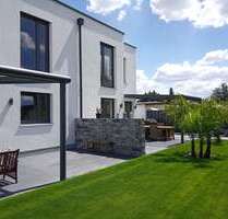 Haus zum Kaufen in Karlsdorf-Neuthard 699.990,00 € 140 m²
