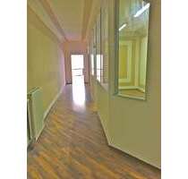 Büro in Berlin 3.150,00 € 225 m²