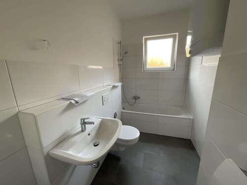 Foto - Wohnung zum Mieten in Wilhelmshaven 490,00 € 63.33 m²