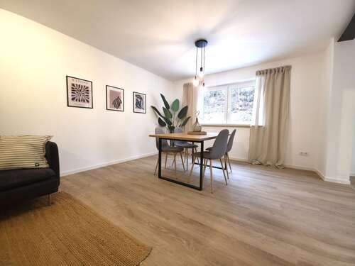 Foto - Haus zum Kaufen in Altenbuch 439.000,00 € 192 m²