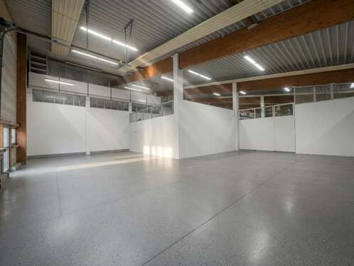 Foto - Halle in Braunschweig 2.550,00 € 381 m²
