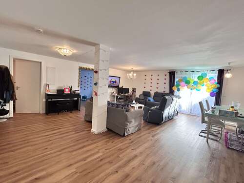 Foto - Wohnung zum Mieten in Markgröningen 1.330,00 € 100 m²