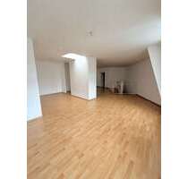 Wohnung zum Mieten in Halle (Saale) 547,55 € 64.57 m²
