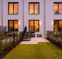 Haus zum Mieten in München 3.600,00 € 153.9 m²