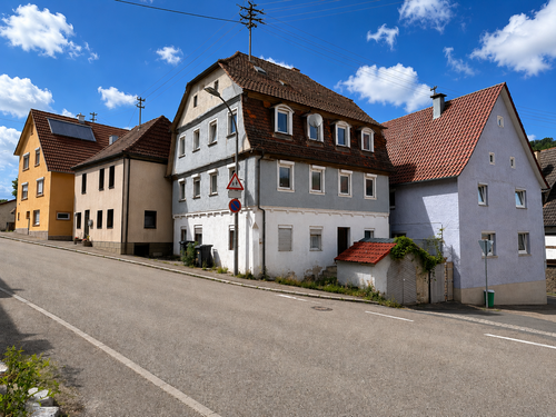 Foto - Haus zum Kaufen in Künzelsau 149.000,00 € 220 m²