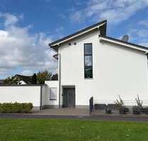 Haus zum Kaufen in Hennef im Siegbogen 1.449.000,00 € 260 m²