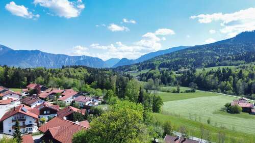 Foto - Grundstück zu verkaufen in Siegsdorf 690.000,00 € 1372 m²