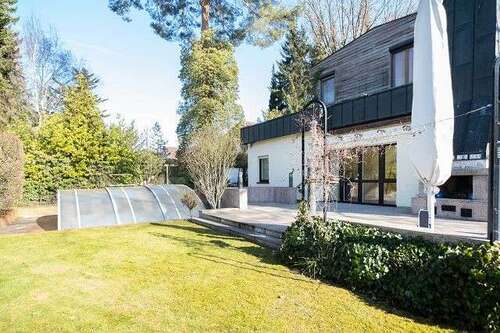 Foto - Haus zum Kaufen in Berlin 1.300.000,00 € 328 m²