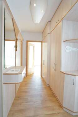 Foto - Wohnung zum Mieten in Chemnitz 302,34 € 50.39 m²