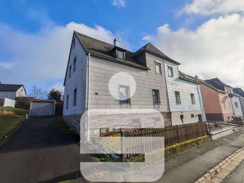 Foto - Haus zum Kaufen in Helmbrechts 59.000,00 € 120 m²