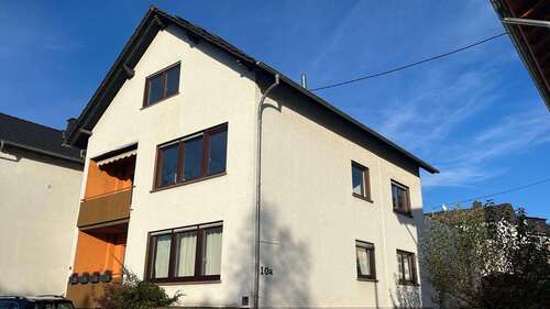 Foto - Haus zum Kaufen in Wallau 985.000,00 € 285 m²