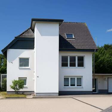 Foto - Haus zum Kaufen in Rösrath 549.000,00 € 196 m²