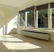 Büro in Neuss 650,00 € 38 m² - 650,00&nbsp;EUR Kaltmiete, ca.&nbsp; 38,00&nbsp;m&sup2; in Neuss (PLZ: 41460)