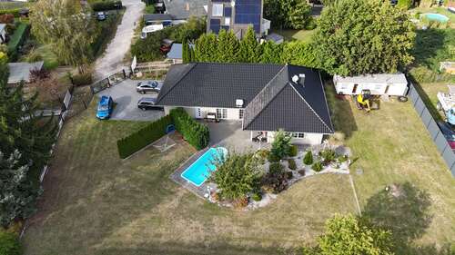 Foto - Haus zum Kaufen in Groß Glienicke 899.000,00 € 142 m²