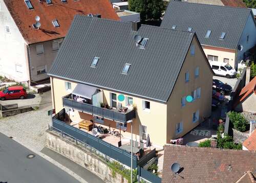 Foto - Wohnung zum Kaufen in Aurachtal 242.000,00 € 74 m²