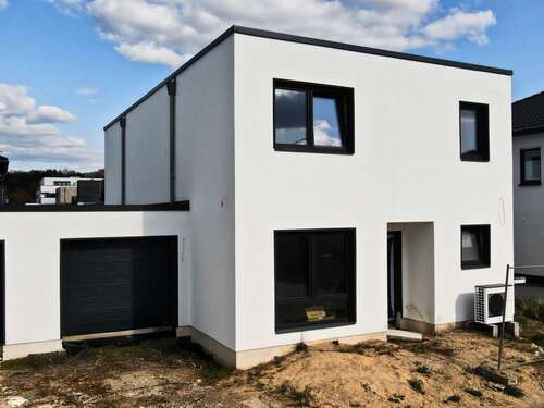 Foto - Haus zum Kaufen in Wassenberg 429.000,00 € 160 m²