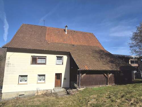 Foto - Haus zum Kaufen in Tuttlingen - Ortsteil 179.000,00 € 122.77 m²