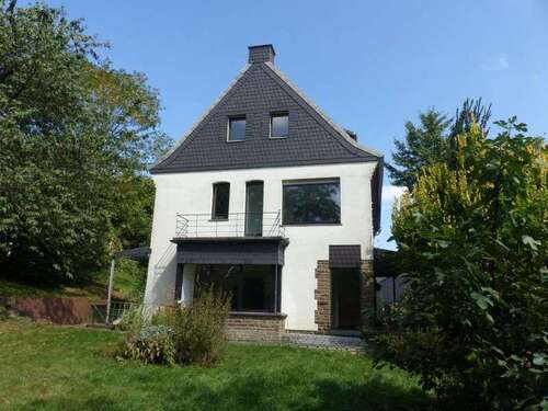 Foto - Haus zum Kaufen in Fröndenberg 550.000,00 € 224.57 m²
