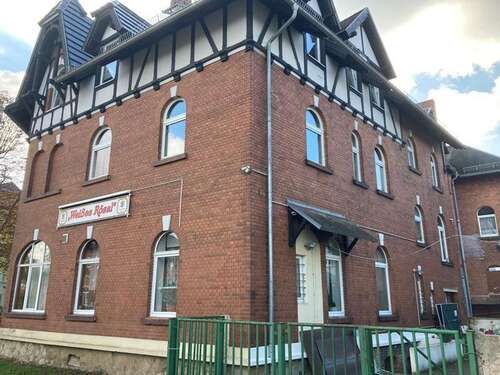 Foto - Haus zum Kaufen in Naumburg 199.000,00 € 390 m²