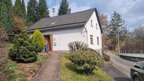 Foto - Haus zum Kaufen in Roth - Nisterbrück 175.000,00 € 100.2 m²