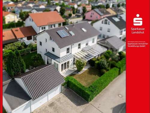 Foto - Haus zum Kaufen in Landshut 749.000,00 € 163 m²