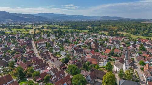 Foto - Haus zum Kaufen in Vörstetten 1.190.000,00 € 356 m²