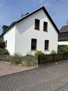 Foto - Haus zum Kaufen in Bendorf 335.000,00 € 135 m²
