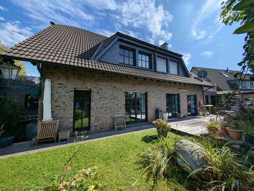 Foto - Wohnung zum Kaufen in Düsseldorf 695.000,00 € 155 m²