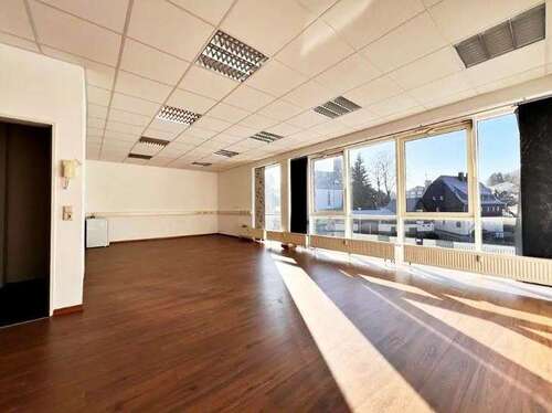 Foto - Büro in Jahnsdorf Erzgeb. 144,00 € 48 m²