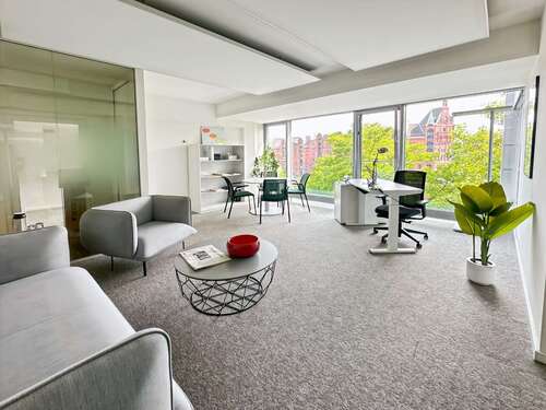 Foto - Büro in Hamburg 989,00 € 23 m² - 989,00&nbsp;EUR Kaltmiete, ca.&nbsp; 23,00&nbsp;m&sup2;