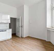 Wohnung zum Kaufen in Düsseldorf 195.000,00 € 52.9 m²