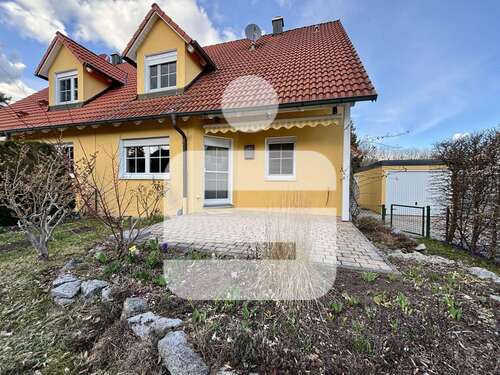 Foto - Haus zum Kaufen in Schwandorf 415.000,00 € 135 m²