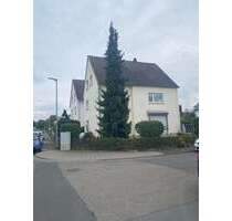 Haus zum Kaufen in Langen 750.000,00 € 190 m²