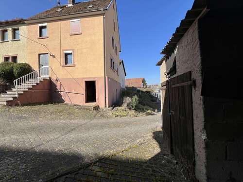 Foto - Haus zum Kaufen in Esselbach 52.000,00 € 65 m²