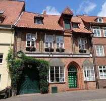 Haus zum Kaufen in Lüneburg 1.450.000,00 € 300 m² Haus zum Kaufen in Lüneburg 1.450.000,00 € 300 m²